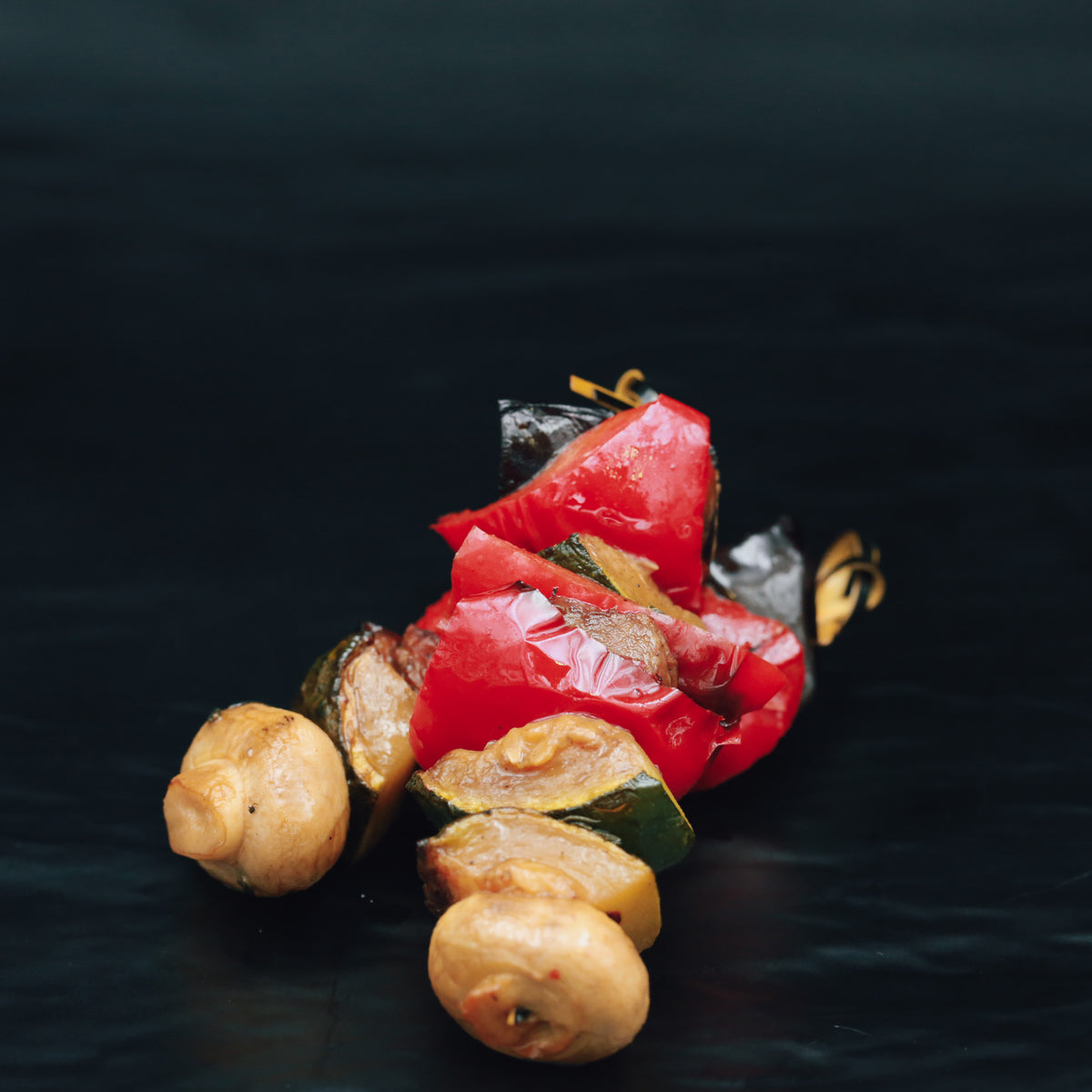 Antipasti-Spiesse_mit_Aubergine_Champignon_Zucchini_und_Paprika_nbsp