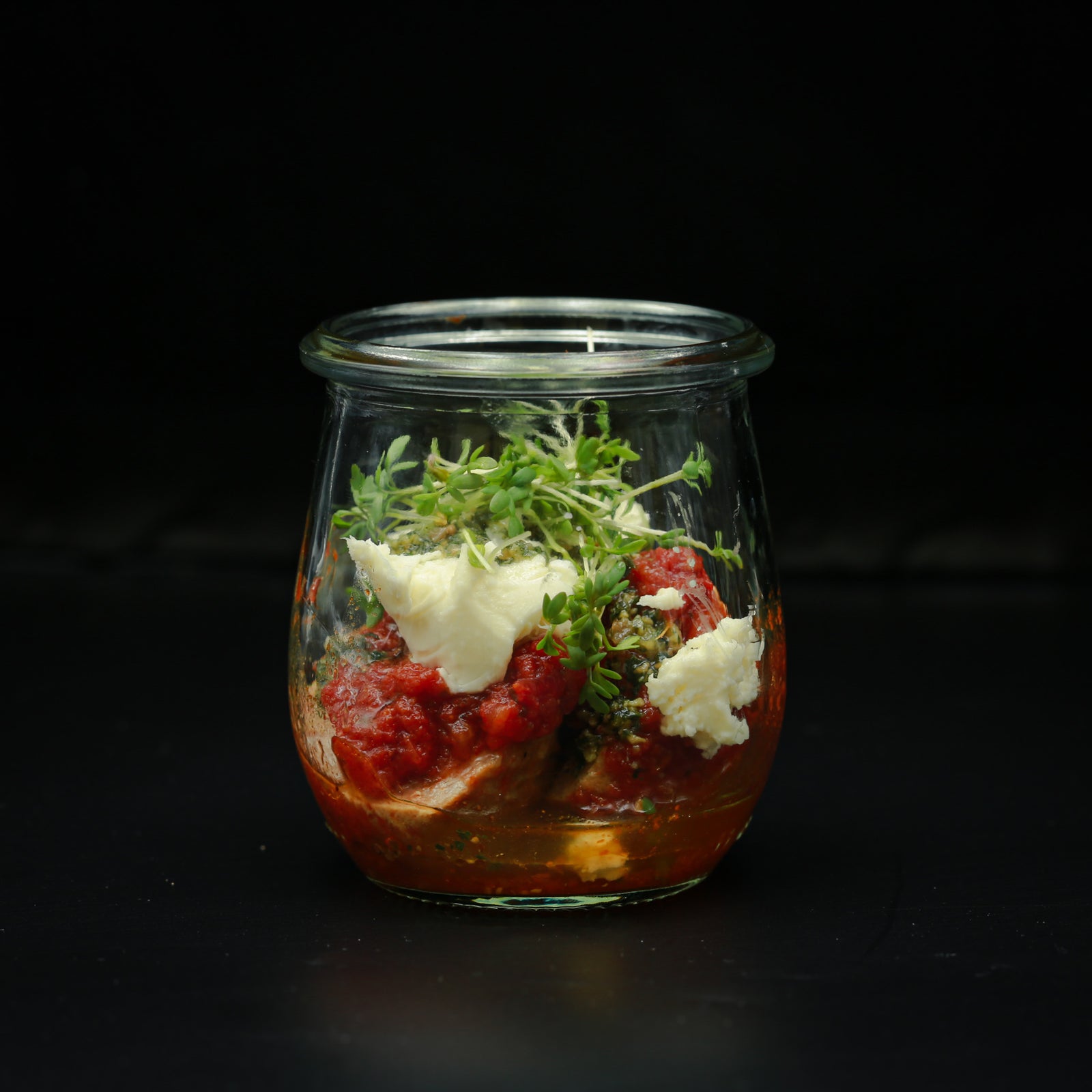 MeatballlNapolisaucelMozzarella_Catering_Im_Glas
