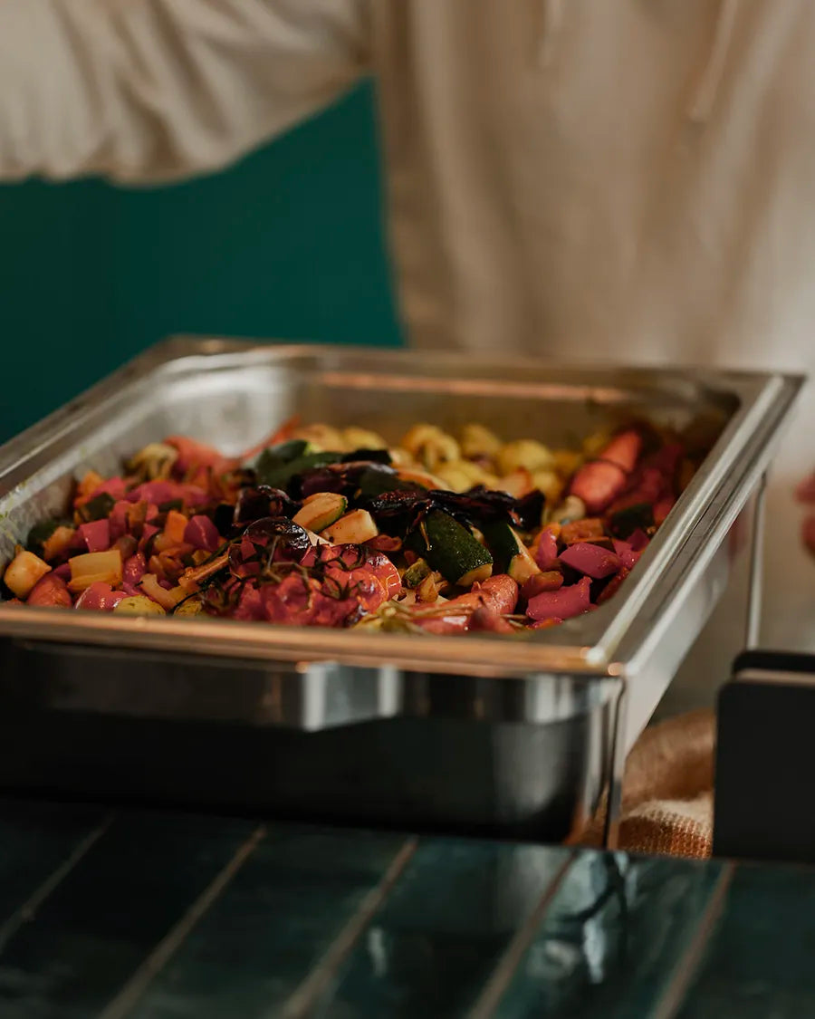 Classic Event Buffet mit warmen Speisen für Buffet Catering in Düsseldorf