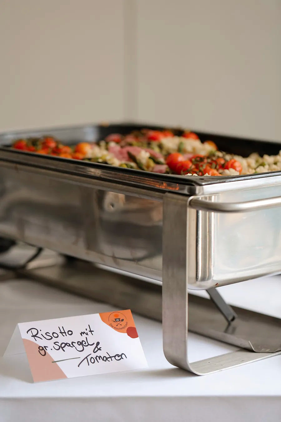 Risotto mit grünem Spargel und Tomaten für Sommerfest Catering in Düsseldorf